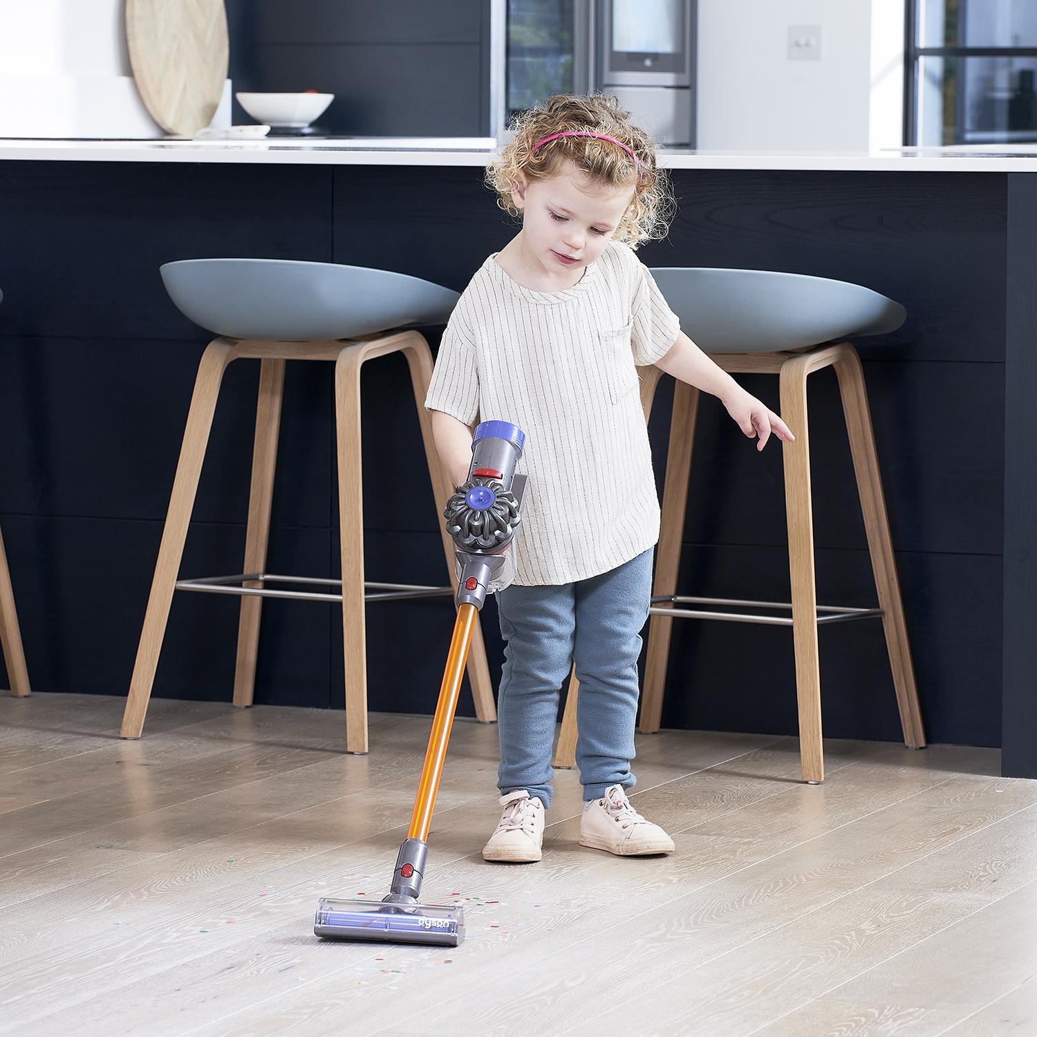 dyson cordless vacuum - Casdon