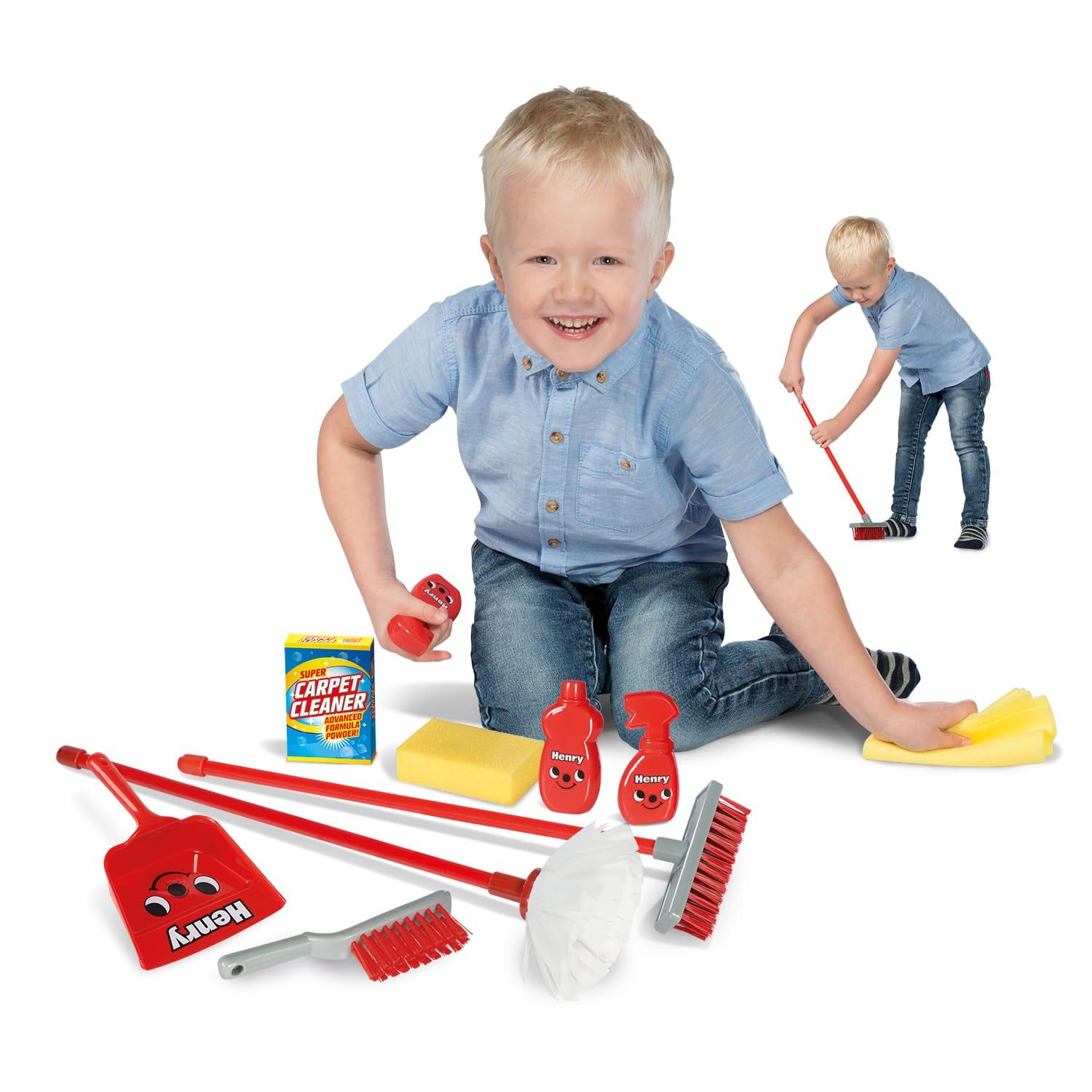 Casdon HENRY FLOOR CLEANING SET Pretend Household Cleaning Play BNIP 