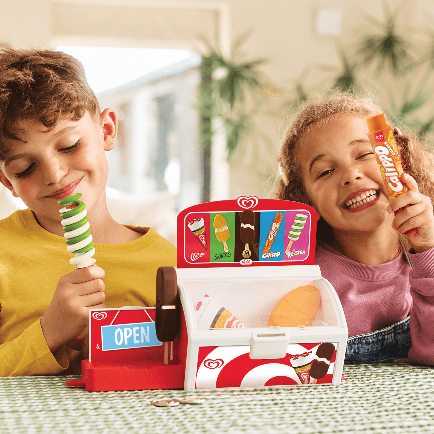 walls ice cream freezer playset